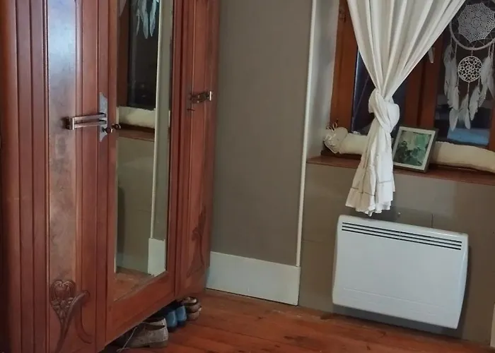 Belle Campagne Dans Les Combrailles * Saint-Julien-la-Genete