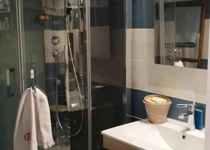 Belle Campagne Dans Les Combrailles * Saint-Julien-la-Genete